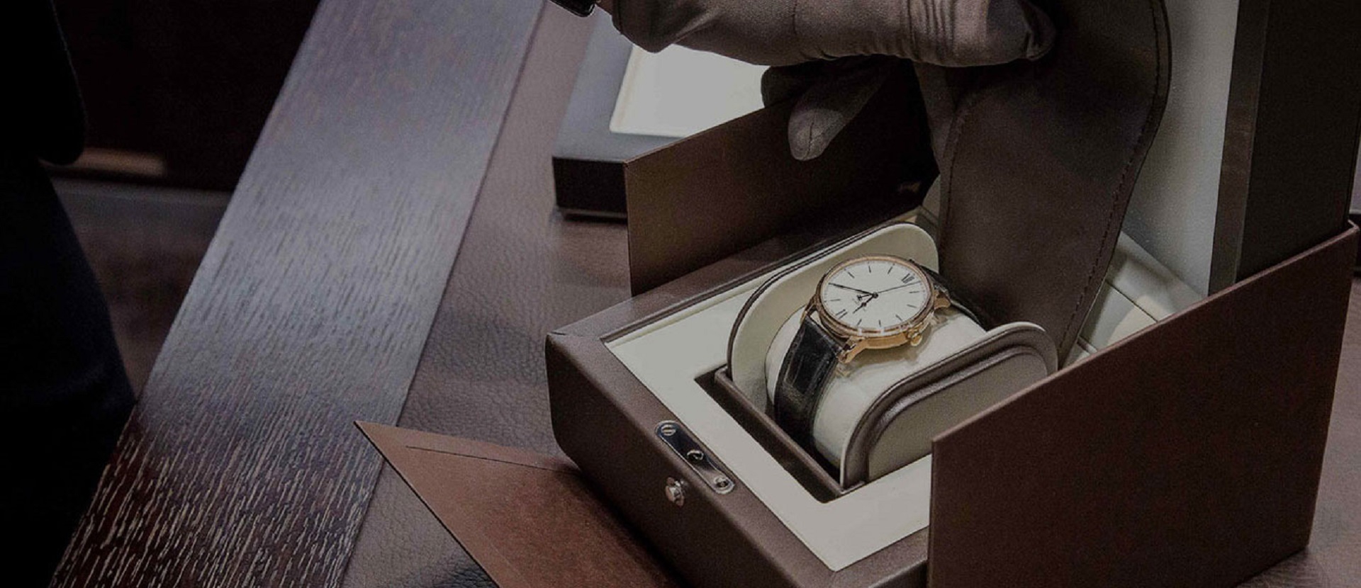 厦门帝舵手表维修费用价目表